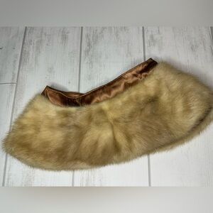 Vintage fur collar. Silky underlay.